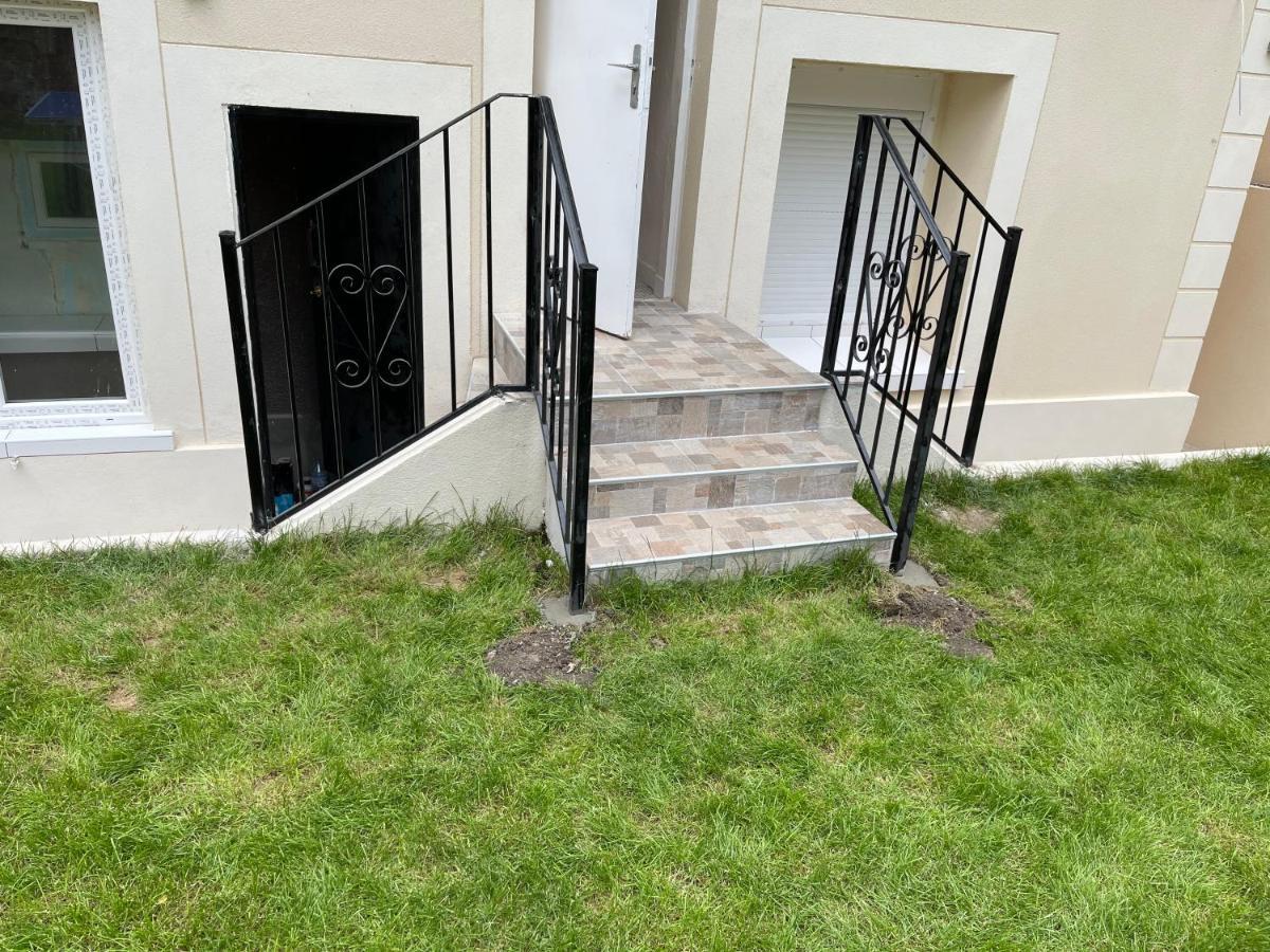Best Holliday Home For Family Newly Renovated Garges-lès-Gonesse Exteriör bild