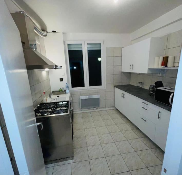 Best Holliday Home For Family Newly Renovated Garges-lès-Gonesse Exteriör bild