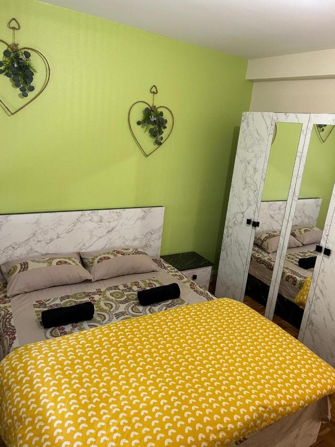 Best Holliday Home For Family Newly Renovated Garges-lès-Gonesse Exteriör bild