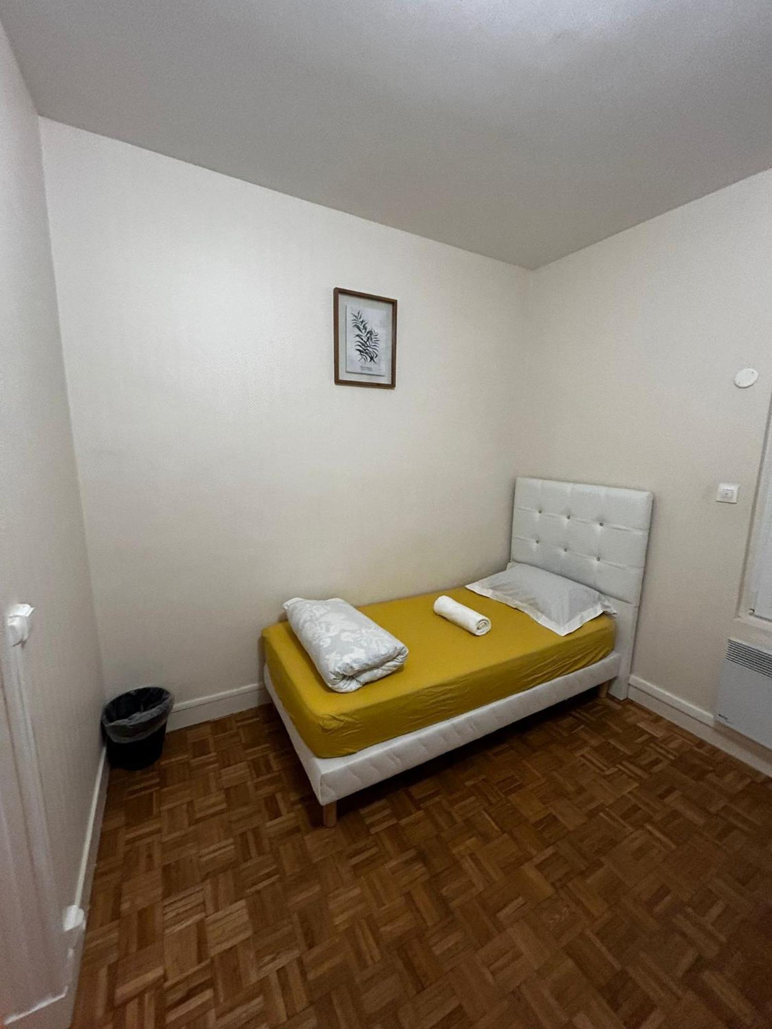 Best Holliday Home For Family Newly Renovated Garges-lès-Gonesse Exteriör bild