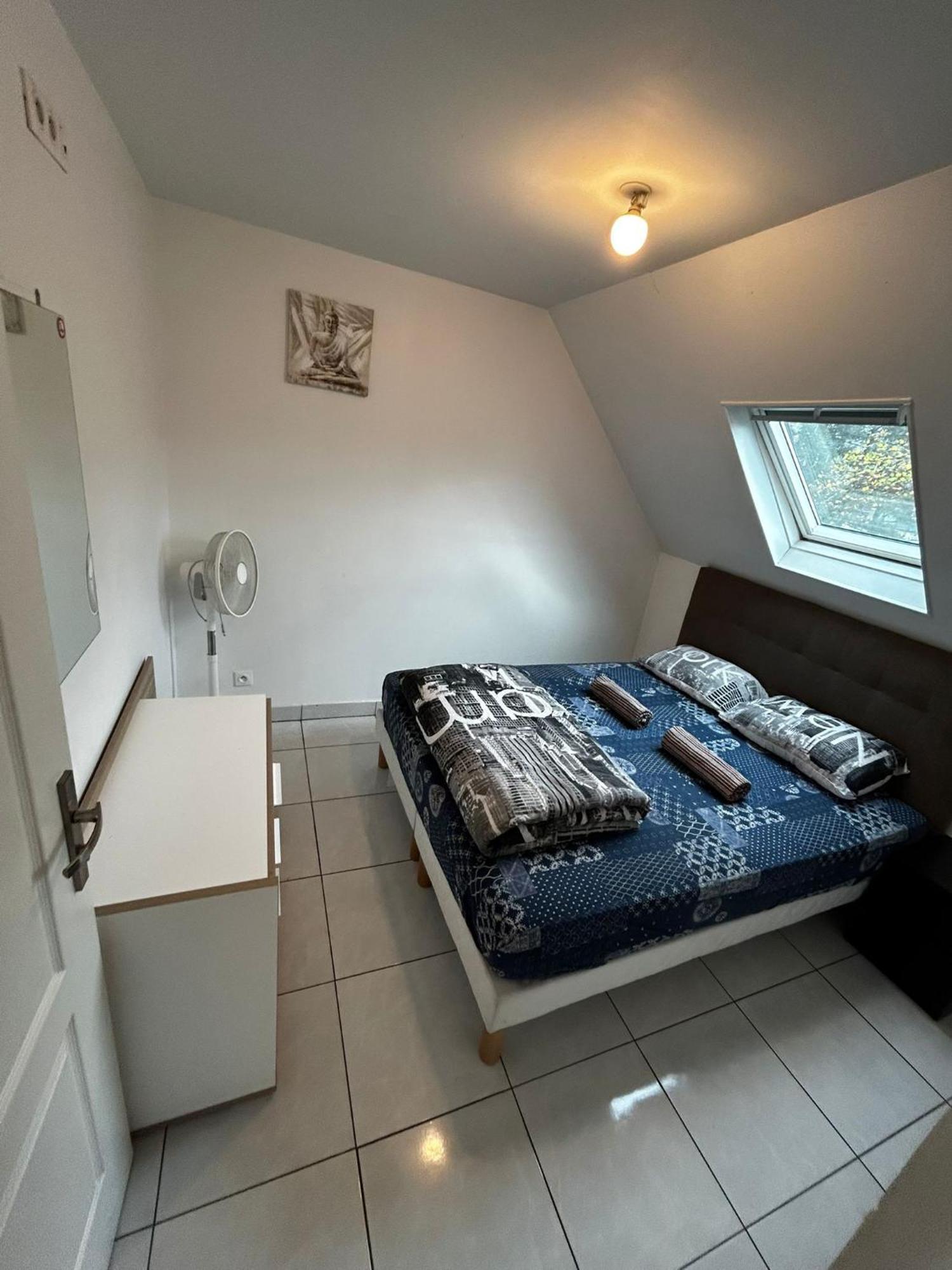 Best Holliday Home For Family Newly Renovated Garges-lès-Gonesse Exteriör bild
